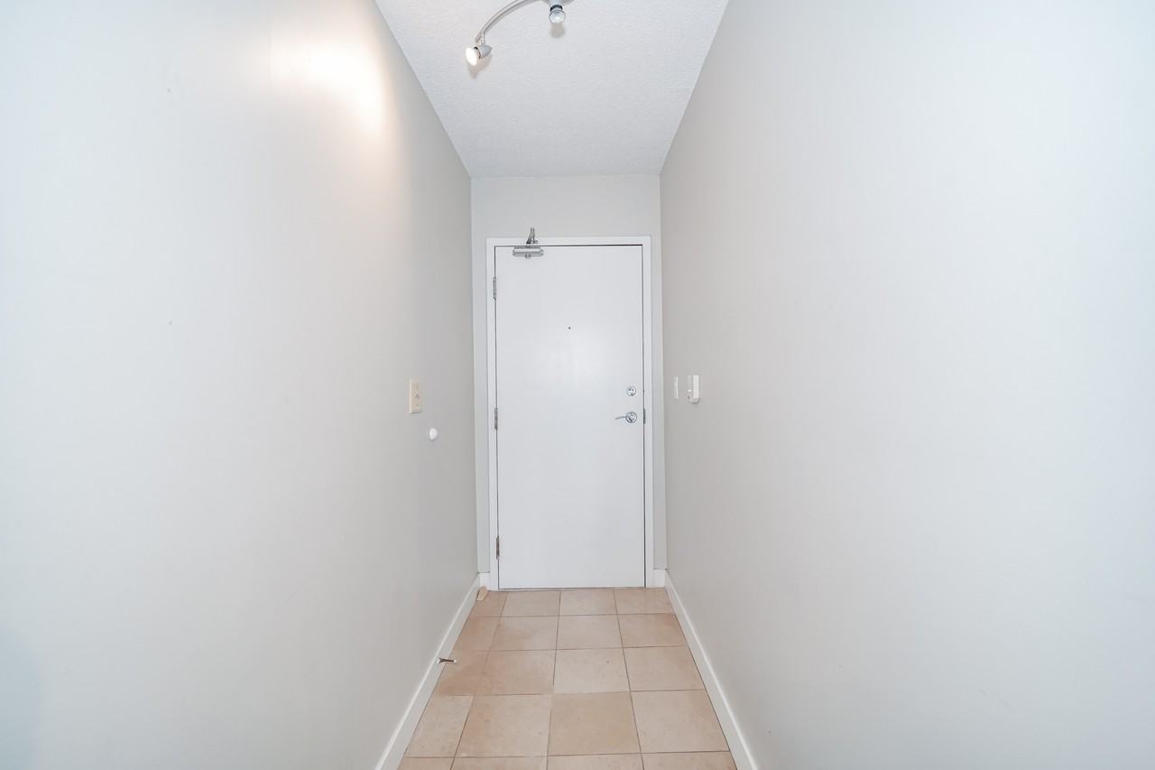 397 Front Street West #2907 - Photo 6 of 28