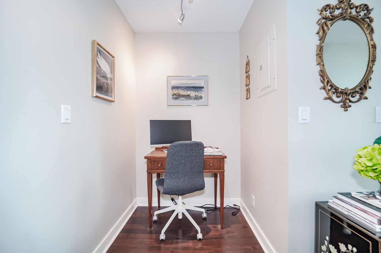 397 Front Street West #2907 - Photo 7 of 28