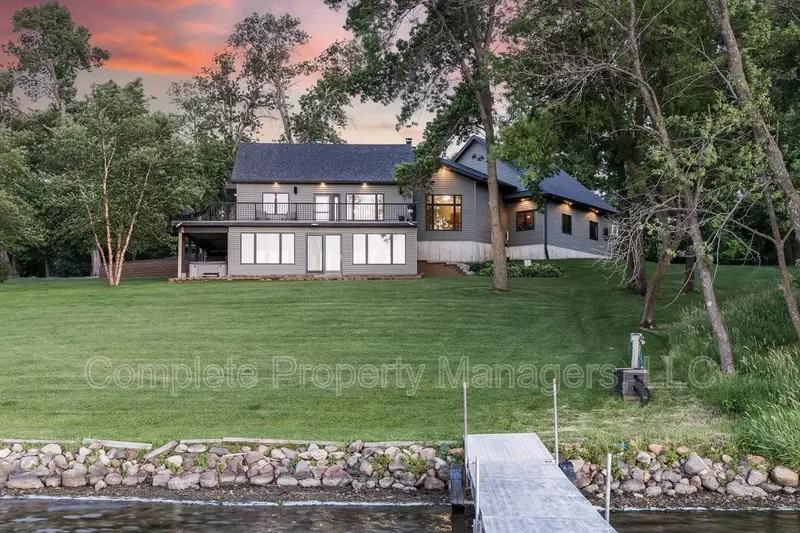 23619 180th St - Photo 4 of 38