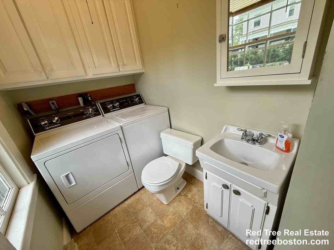 36 Maple Ave - Photo 6 of 49