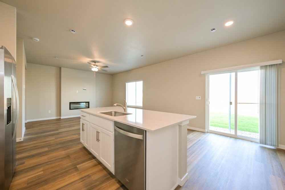 7302 Rio Grande Ave - Photo 7 of 17