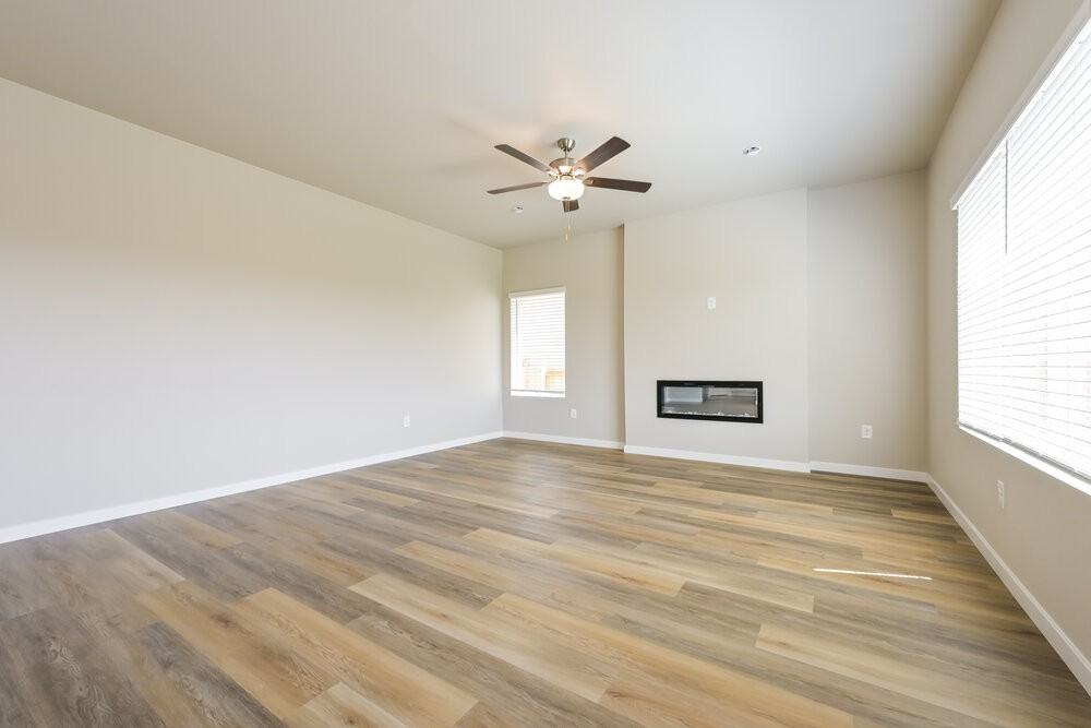 2210 Christina St - Photo 4 of 17