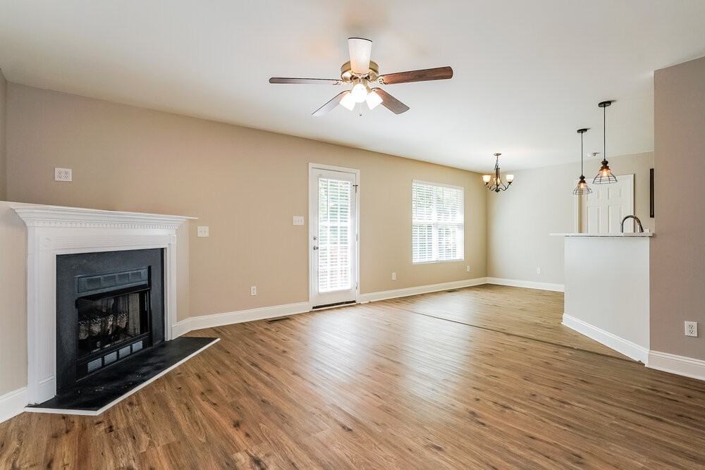143 Locket Dr - Photo 3 of 16