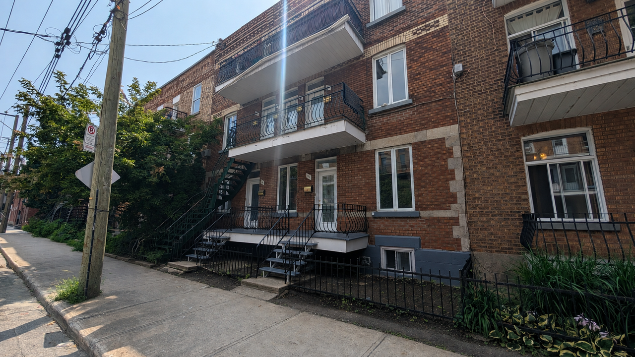 56 2e Av — photo 1