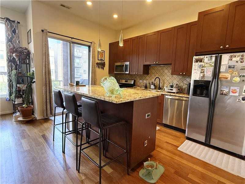 1735 N Western Ave #3R - Photo 6 of 18