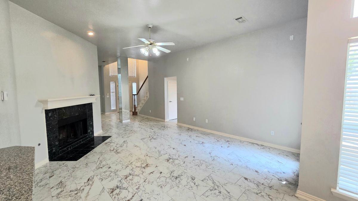 4101 Pinewood Dr - Photo 7 of 29