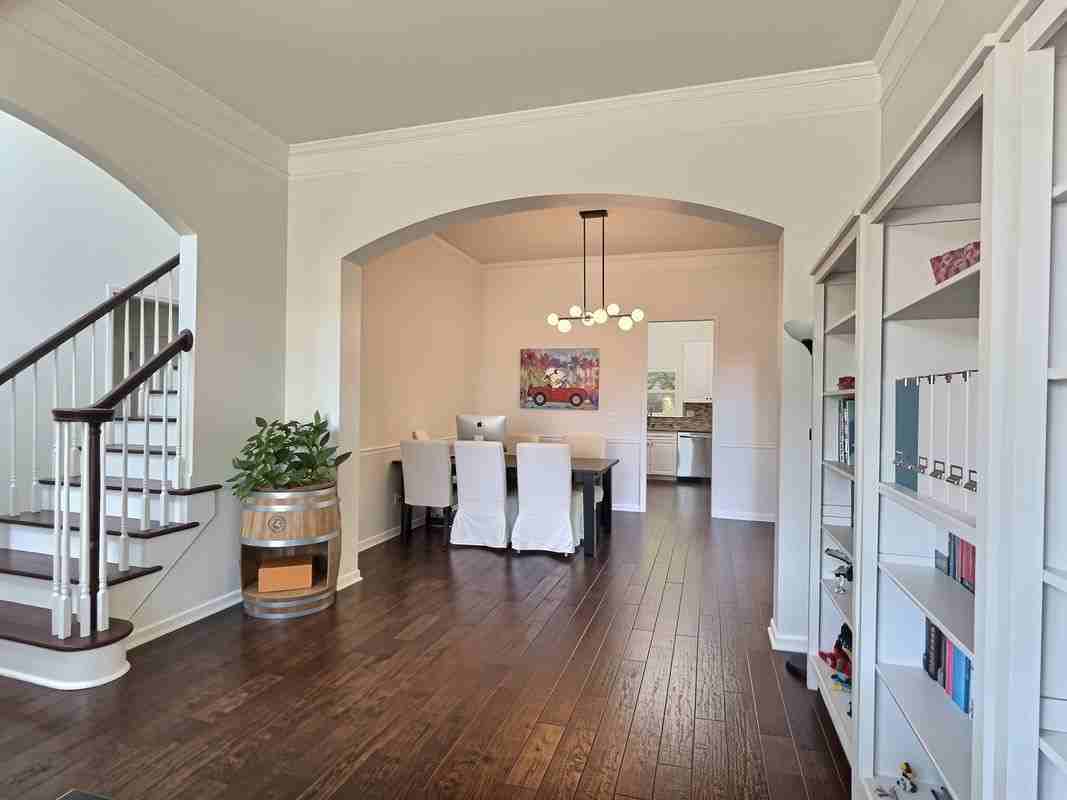 1743 Wilkenson Ct - Photo 2 of 8