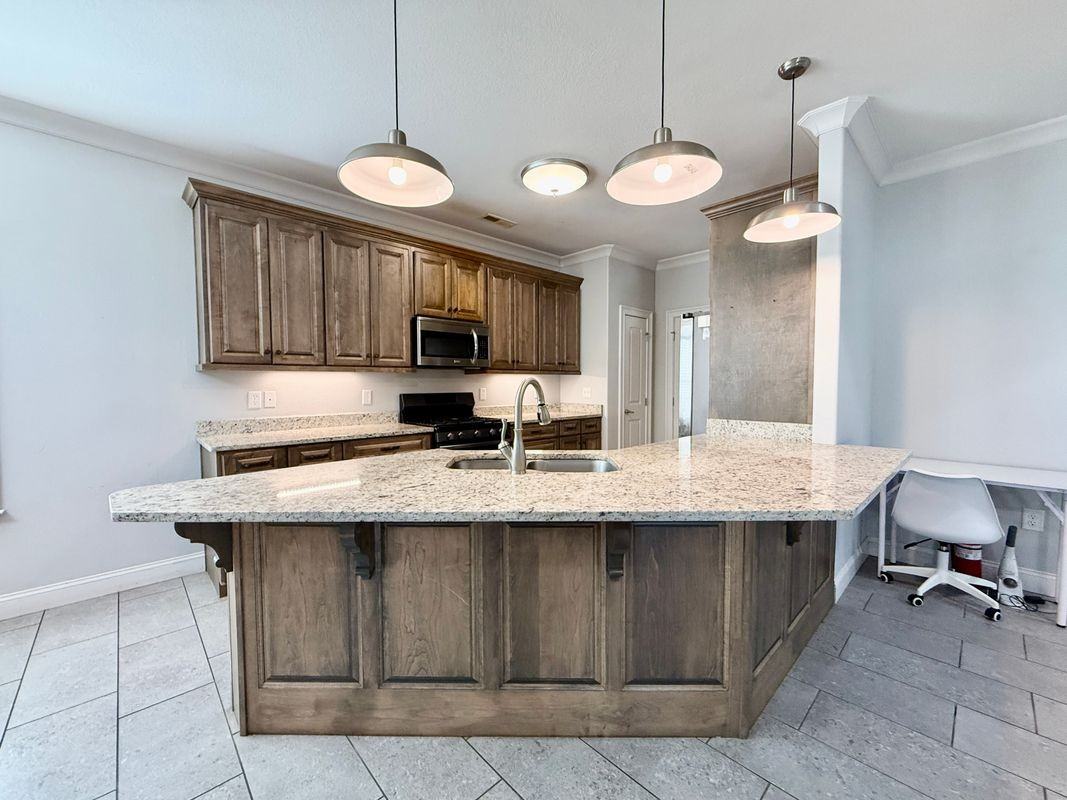 797 Thomas Ave - Photo 4 of 15
