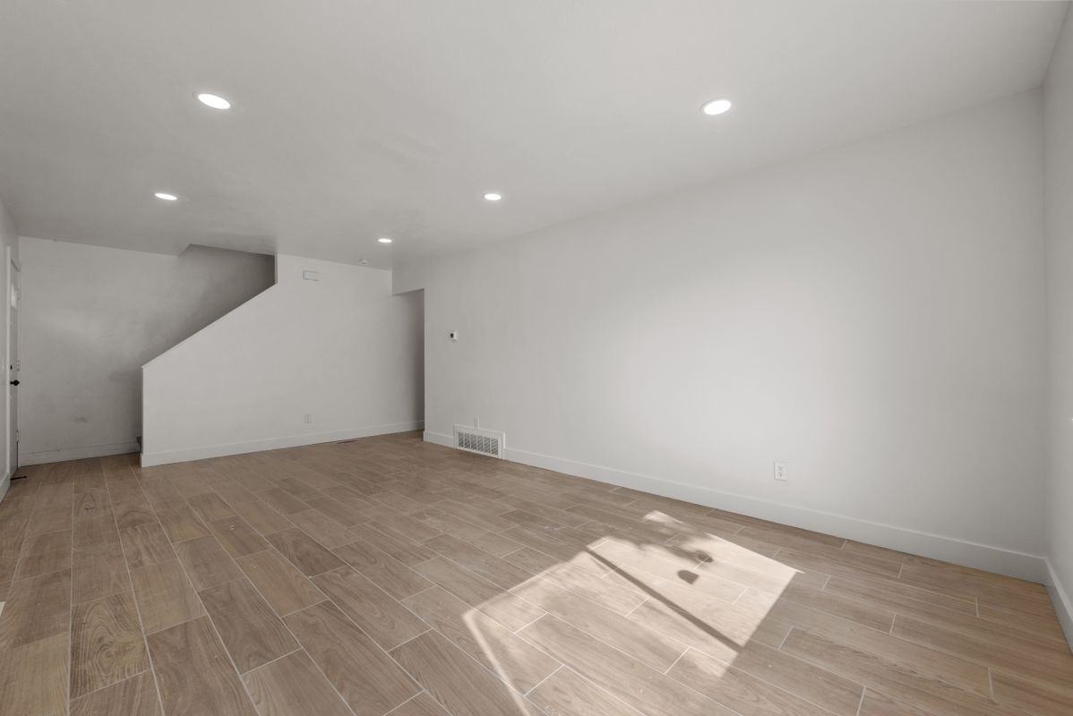 509 Mansfield Ave - Photo 4 of 22
