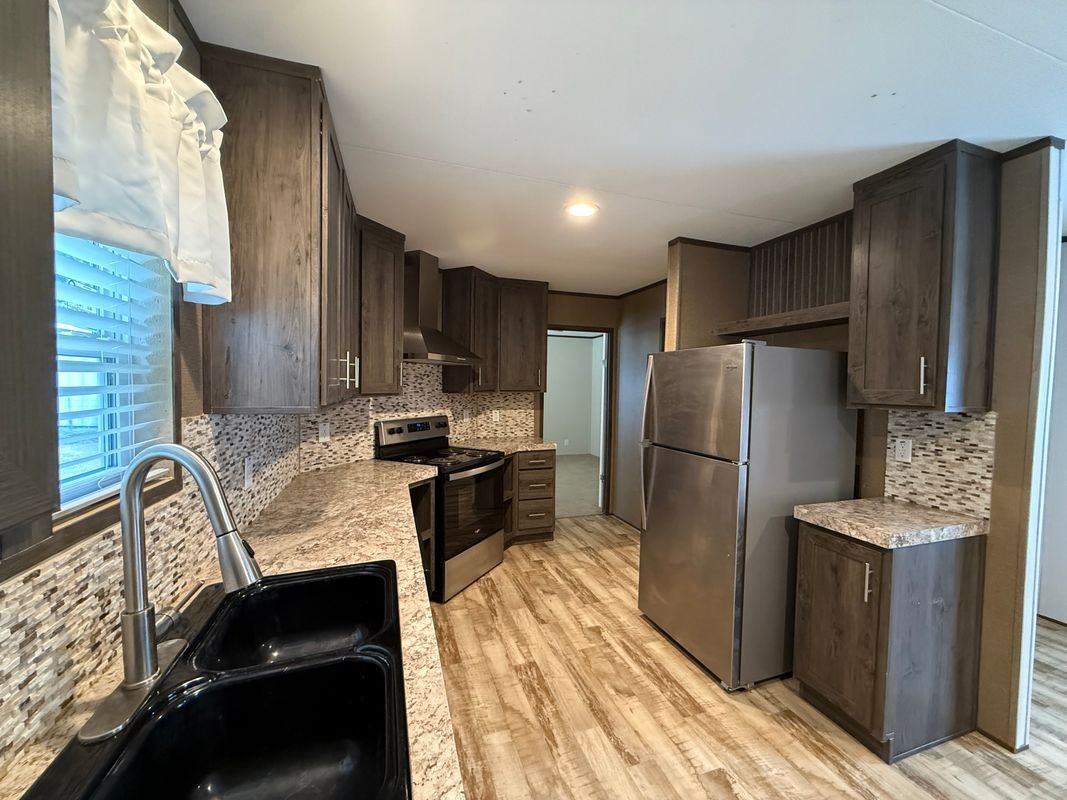 10161 Pollard Rd ##1 - Photo 5 of 12
