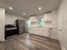 featured image of 44 Auburn St #2