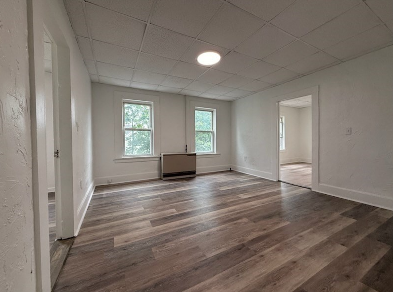 44 Auburn St #2 - Photo 3 of 9