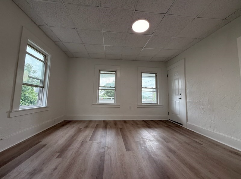 44 Auburn St #2 - Photo 4 of 9