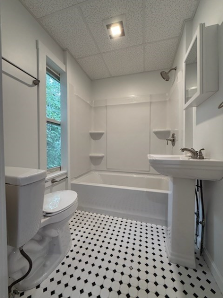 44 Auburn St #2 - Photo 6 of 9