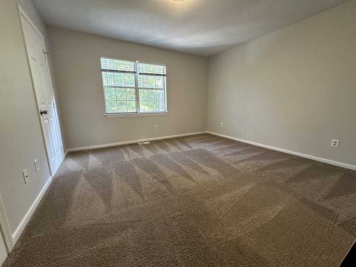 212 Wynn Way #A - Photo 7 of 8