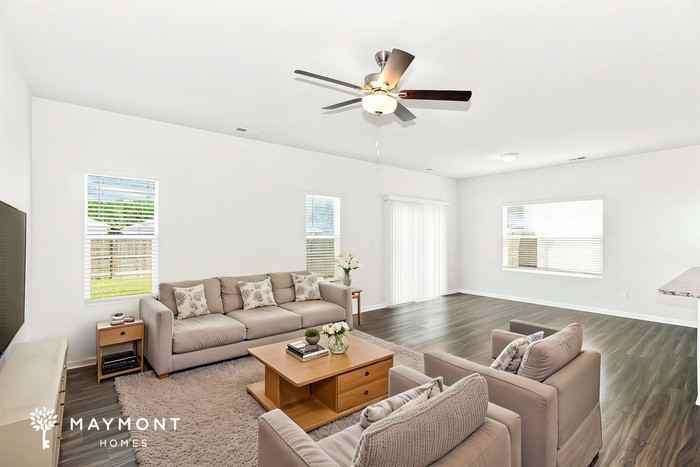 9113 Sunrise Creek Dr - Photo 6 of 15