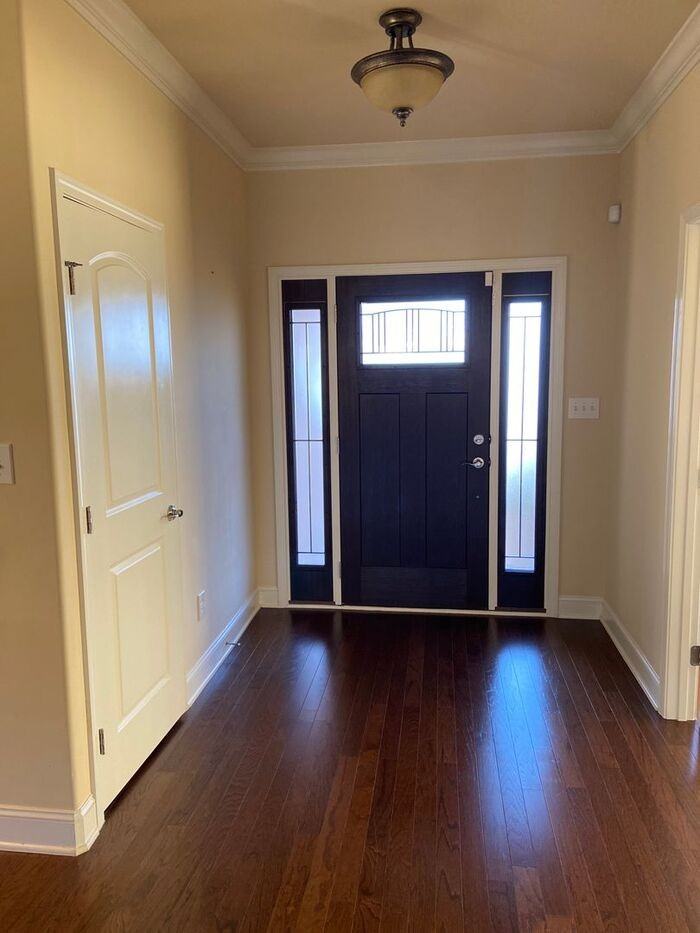 219 Coral Ct - Photo 3 of 26