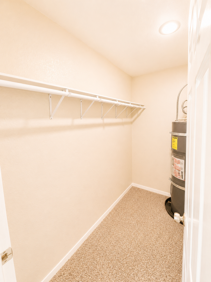 1118 Wakefield St - Photo 7 of 11