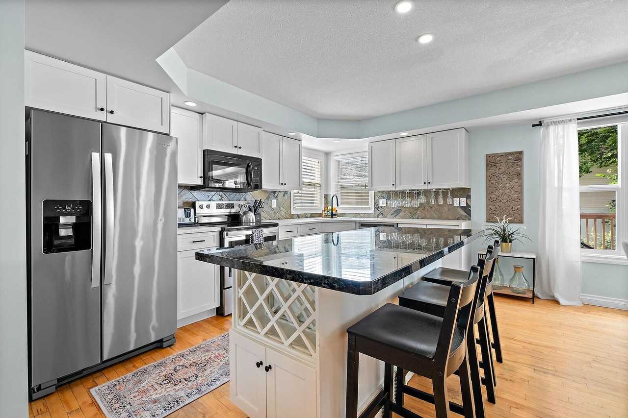 21 Somme Manor Sw - Photo 7 of 25