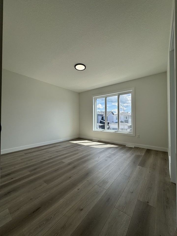 184 Starling Way - Photo 6 of 11