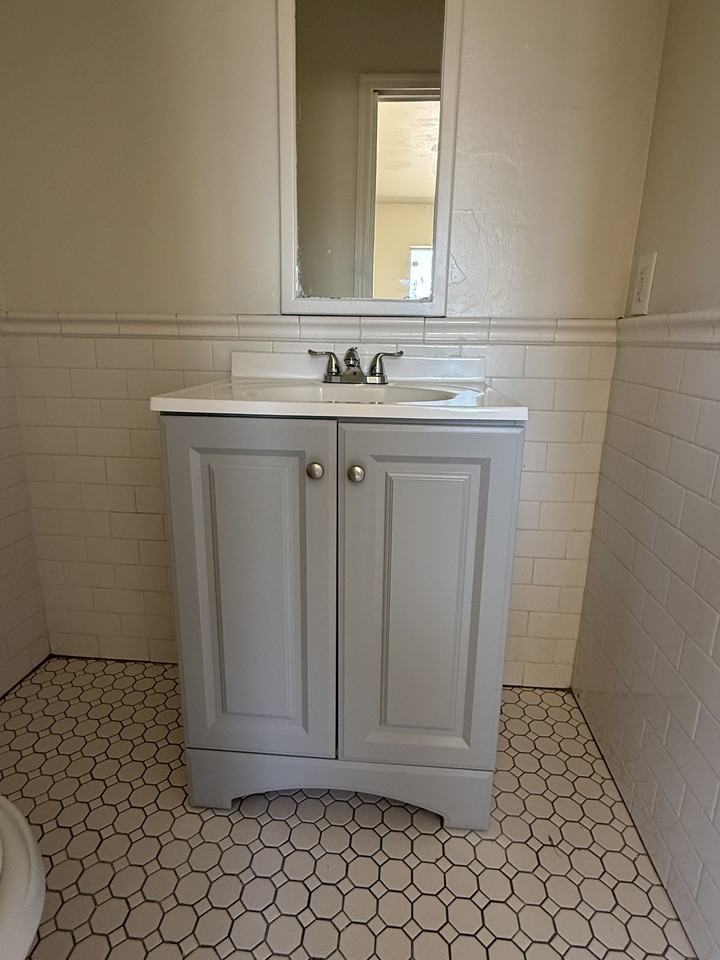 3515 E Flower St #NA - Photo 6 of 8