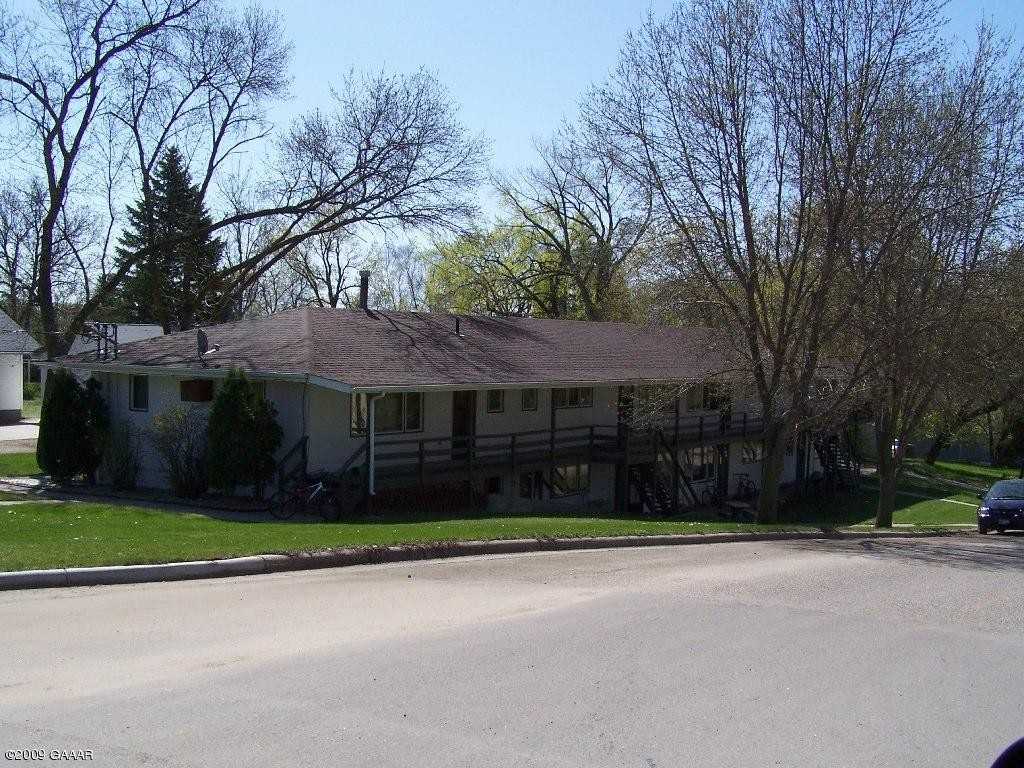 725 John St #4 - Photo 2 of 2