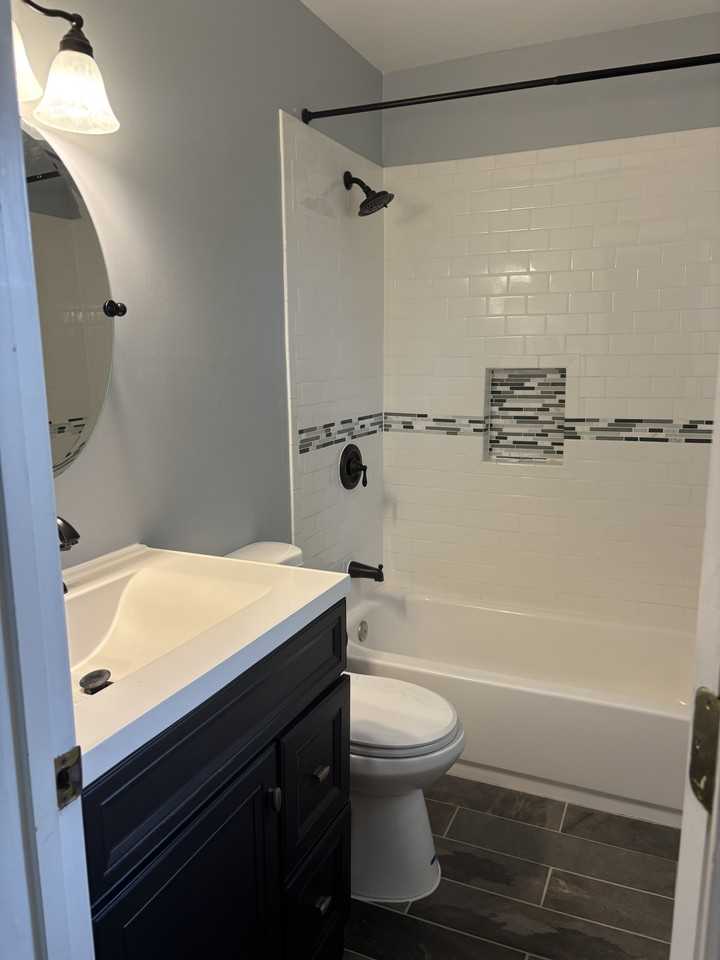 13510 Ellendale Dr #NA - Photo 5 of 12