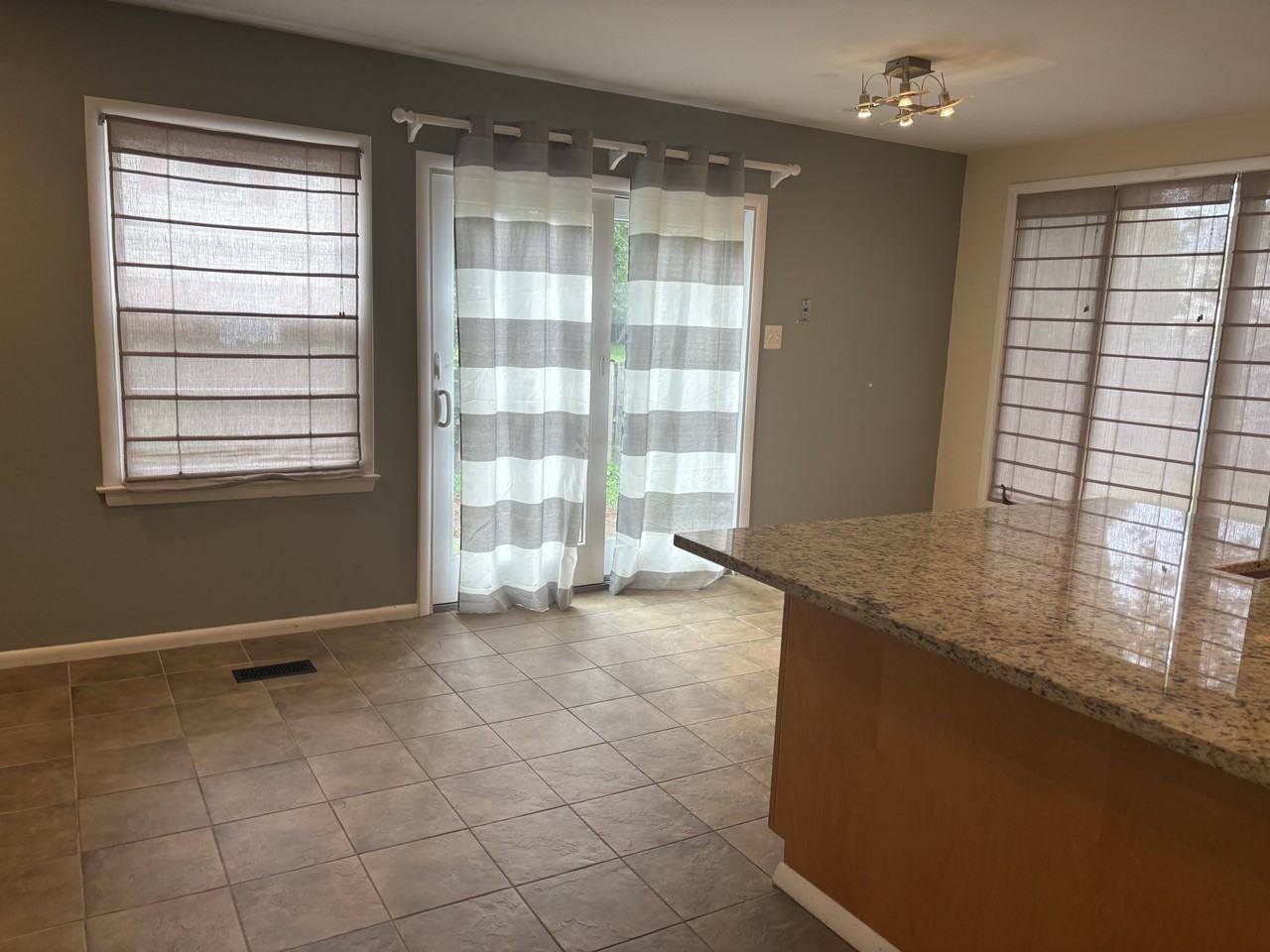 13510 Ellendale Dr #NA - Photo 7 of 12