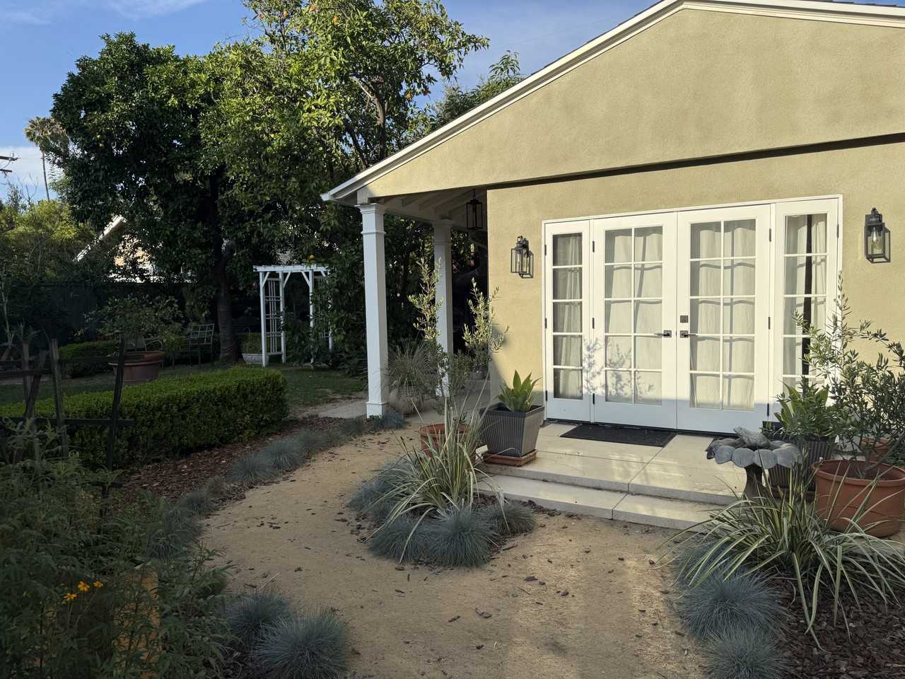 1724 Court Ave #NA - Photo 2 of 15