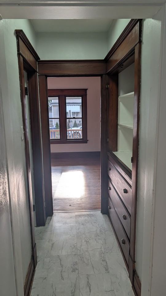 115 Grove St #1 - Photo 5 of 13