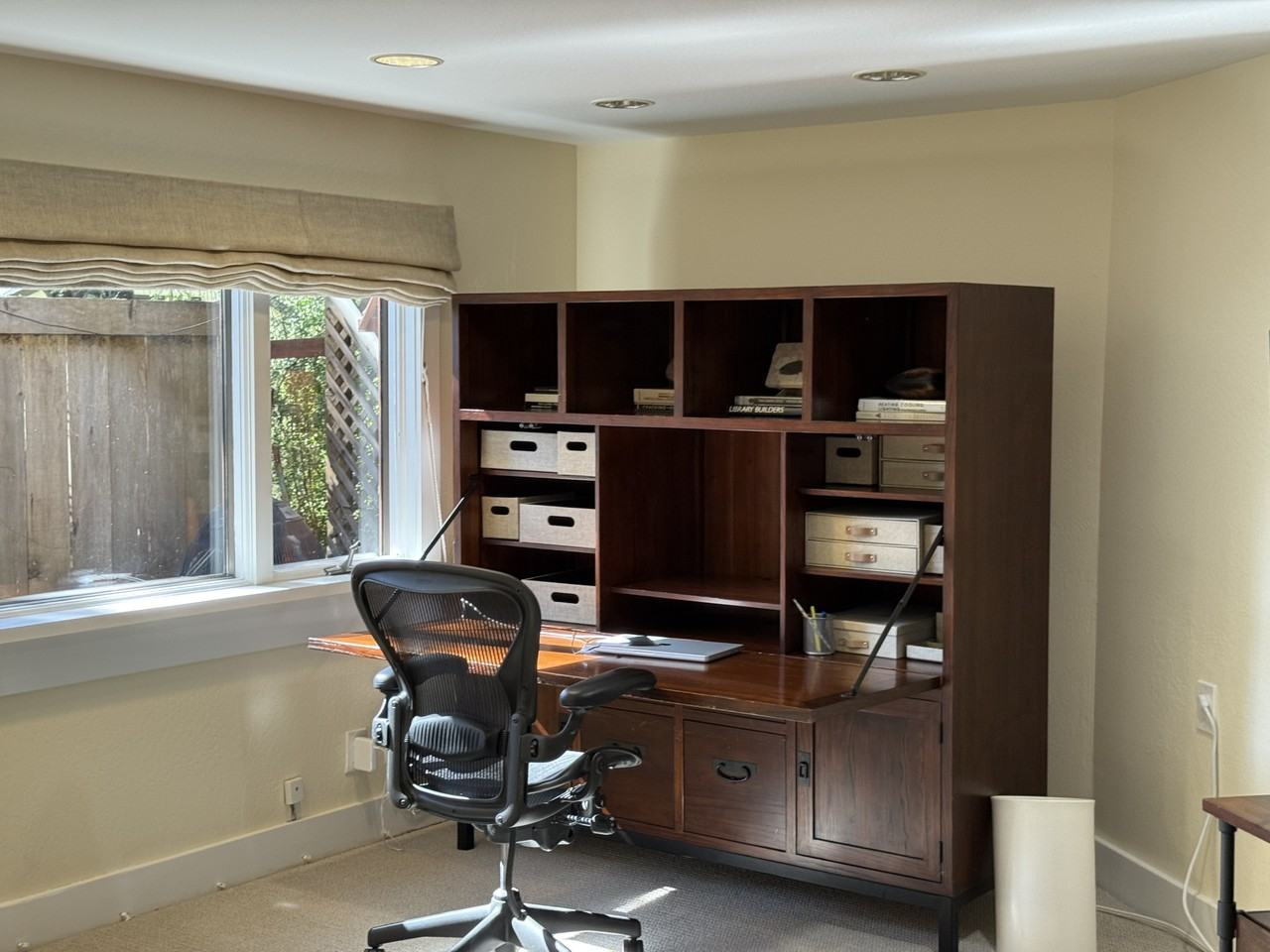 250 Manor Dr #NA - Photo 2 of 23