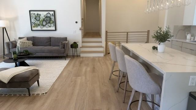 395 Nob Hill Dr #NA - Photo 3 of 32