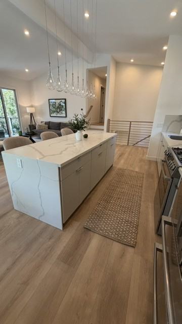 395 Nob Hill Dr #NA - Photo 5 of 32