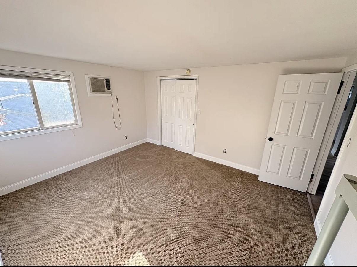 62 39th Street - Photo 6 of 11