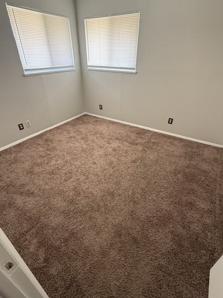 4008 State St #NA - Photo 4 of 8