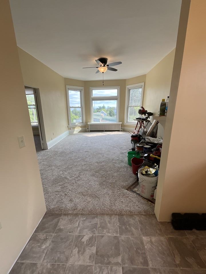 601 N 47th Ave E #6 - Photo 5 of 9