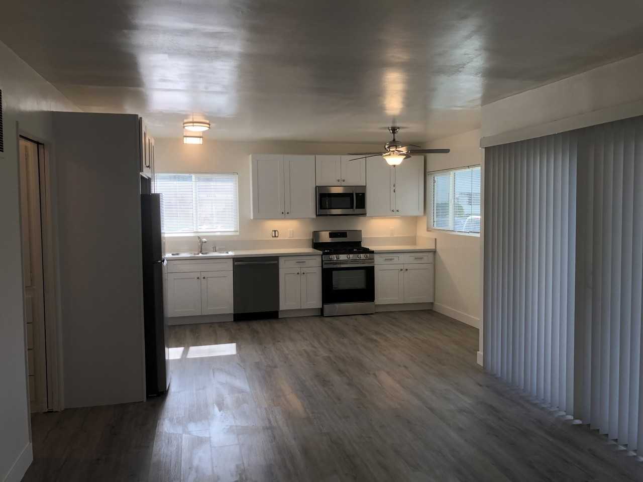 15600 S Budlong Pl #3 - Photo 7 of 21