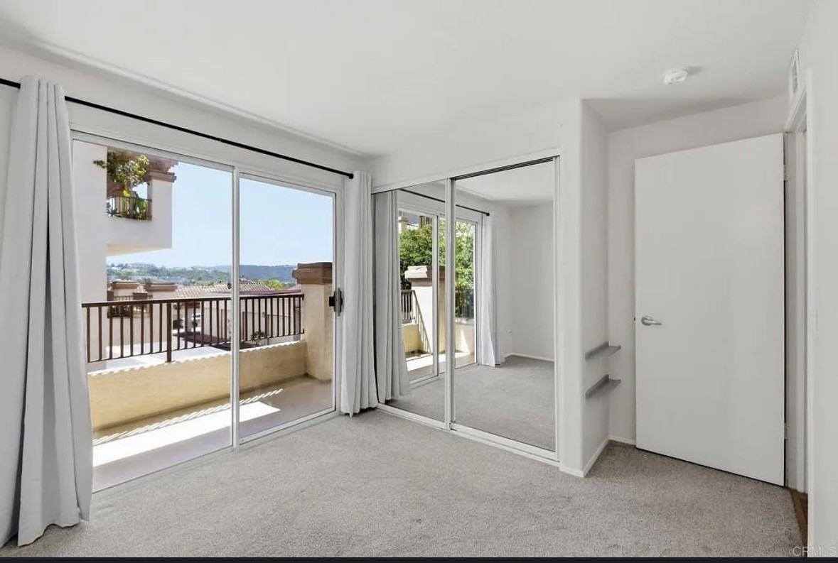 7400 Altiva Pl - Photo 7 of 23