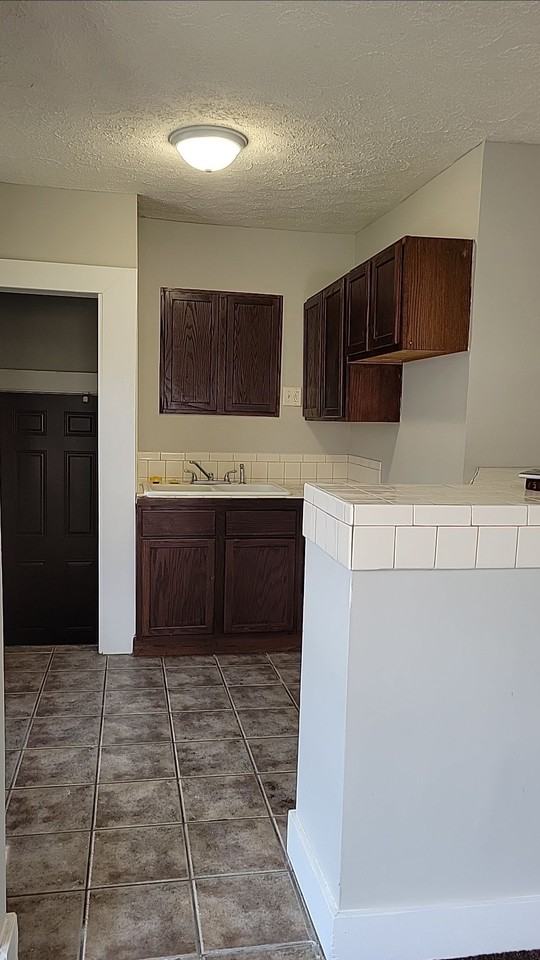 614 N Chester Ave #NA - Photo 5 of 11