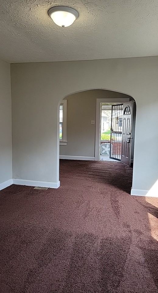 614 N Chester Ave #NA - Photo 6 of 11