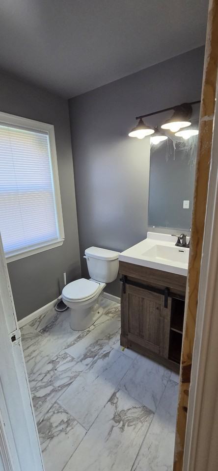 1312 Greenfield Ave #B - Photo 3 of 16