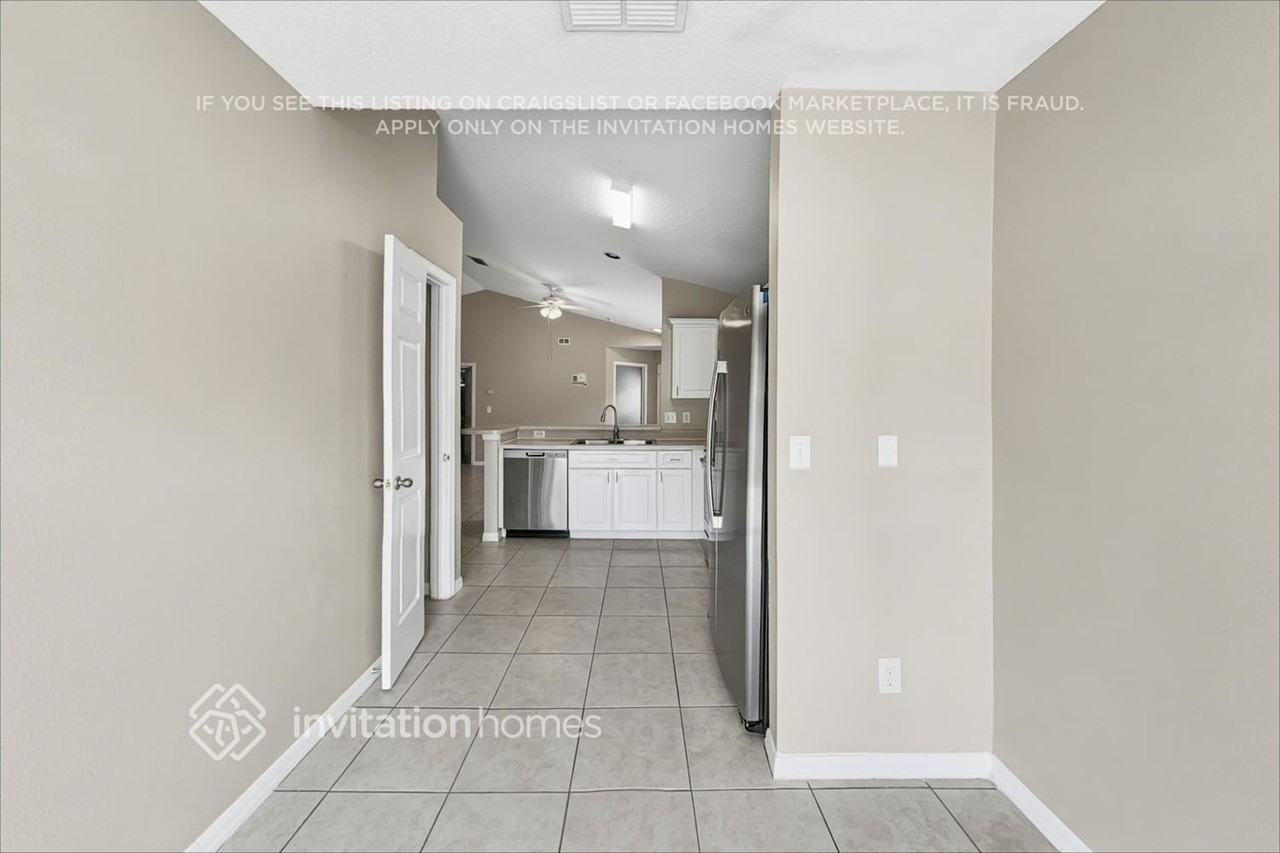 7462 Oxford Garden Cir - Photo 6 of 18