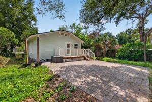 featured image of 1016 E Ida St