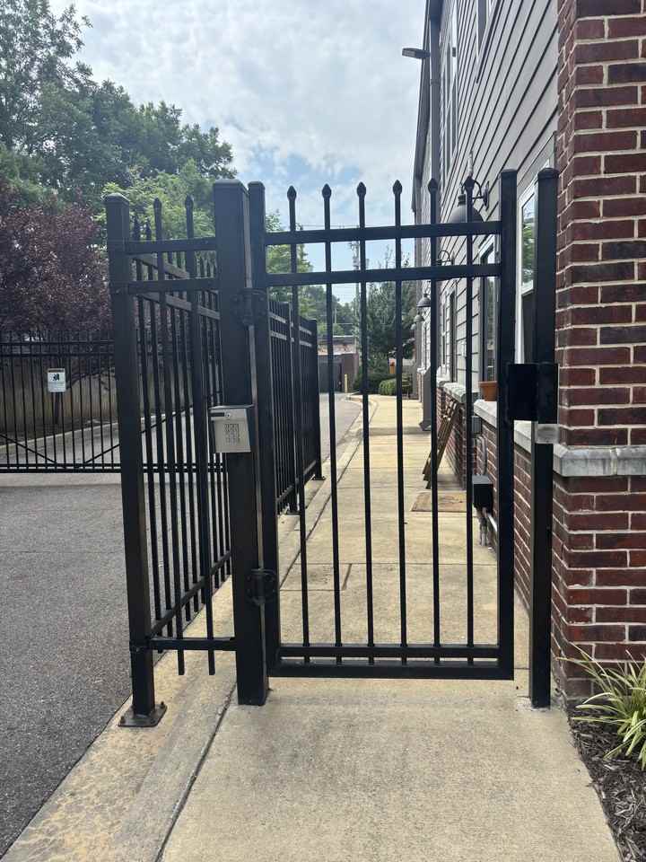 1625 Monroe Ave #2 - Photo 4 of 29
