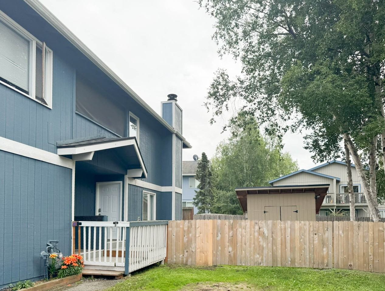 1140 Golden Dawn Cir #3 - Photo 3 of 4
