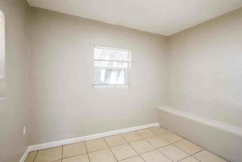 2311 Nw 153rd St - Photo 5 of 16