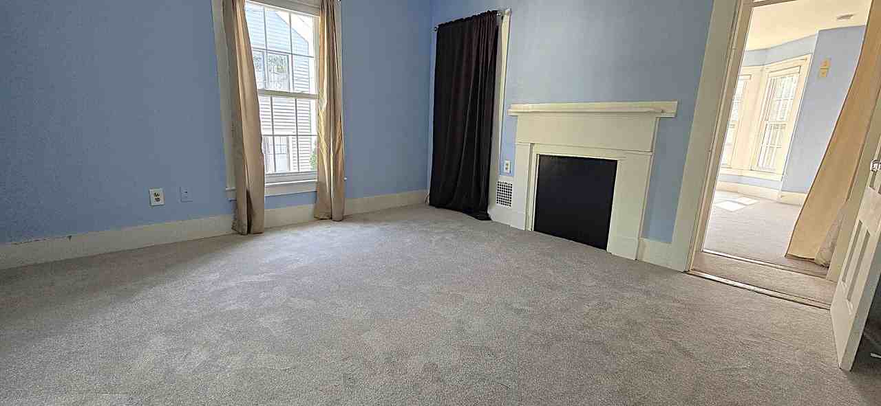 37 Langdon St #2 - Photo 7 of 18