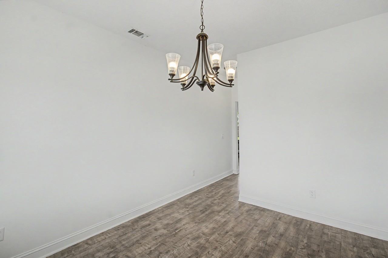 40 Rimes Ave Se #1 - Photo 2 of 34