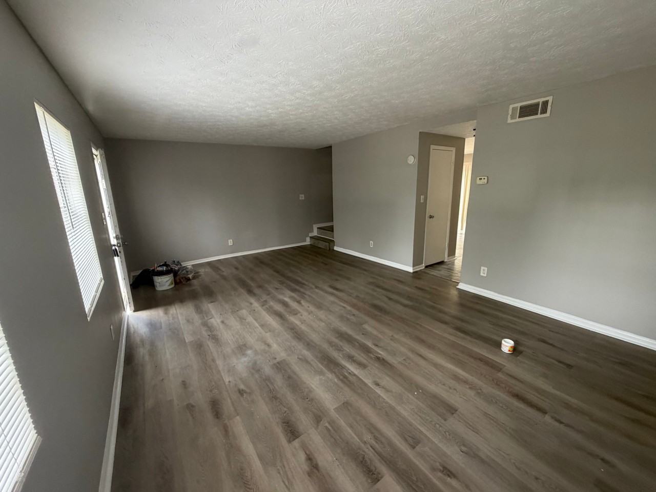 394 Northdale Rd - Photo 6 of 23