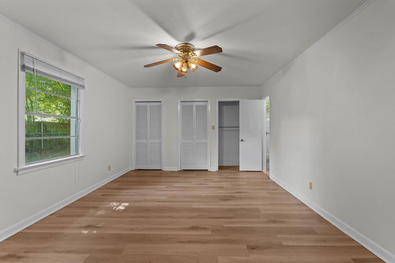 826 Martha Ln #1 - Photo 6 of 23